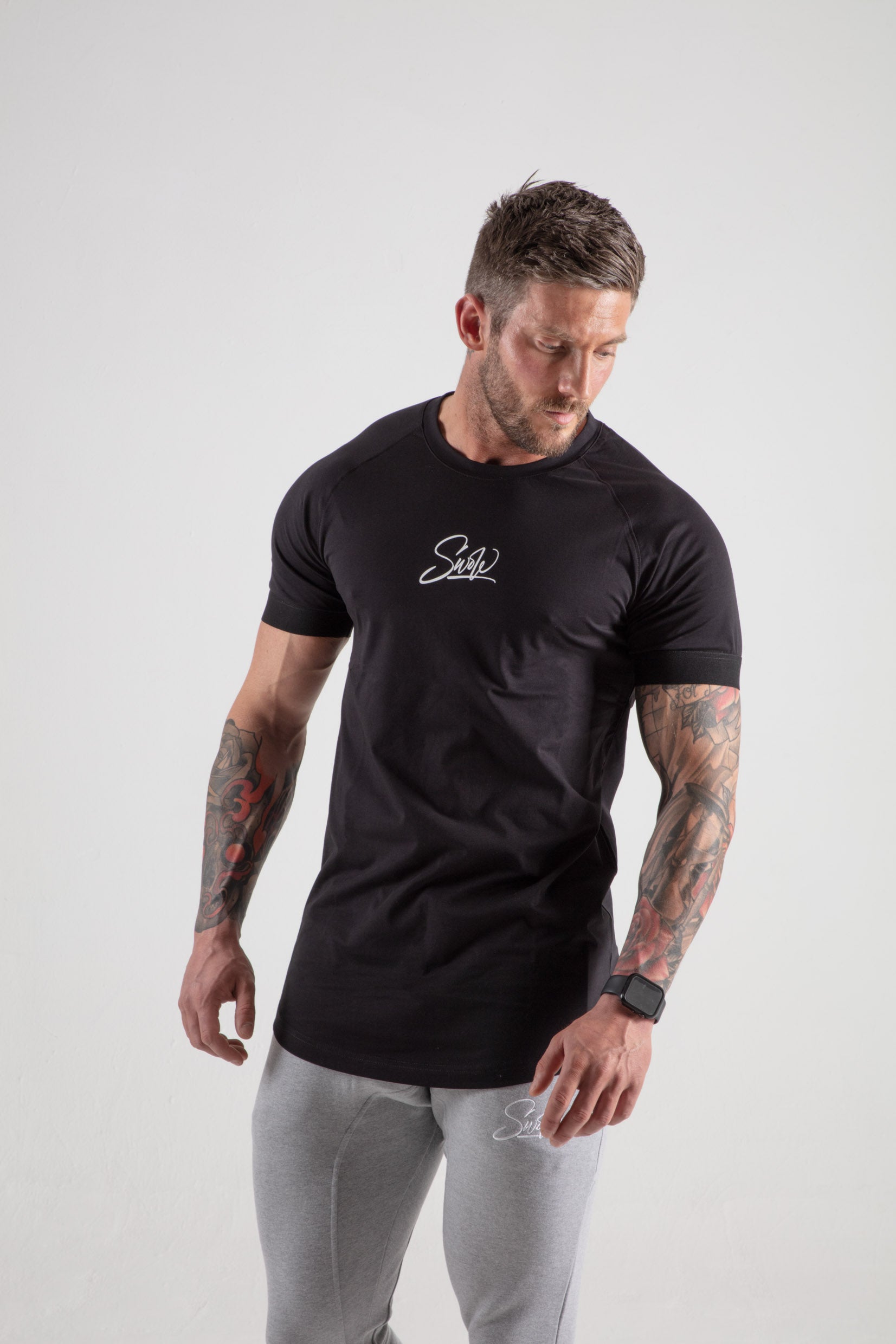 Signature Elastic Arm T-Shirt in Black