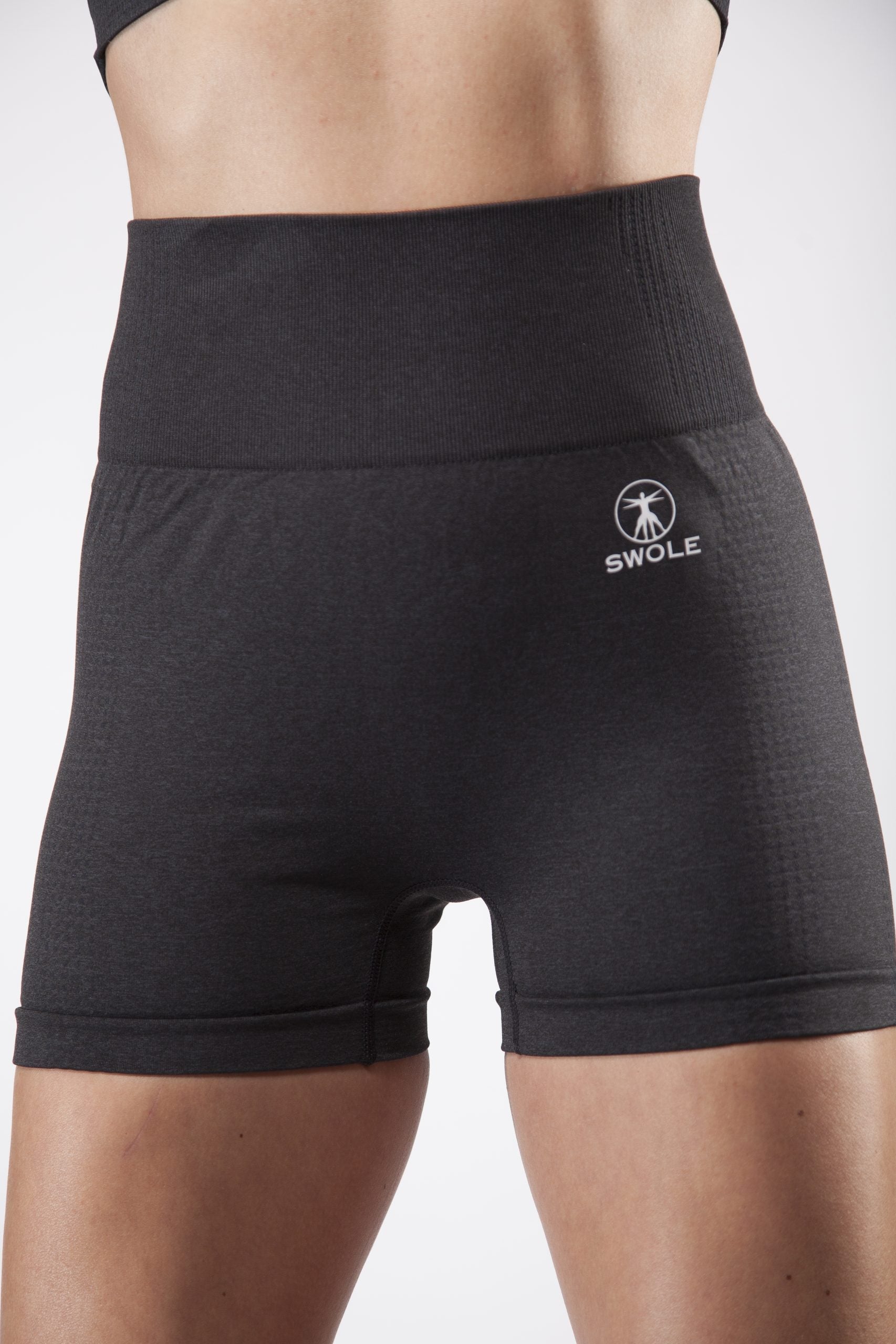 Enhance Seamless Booty Shorts in Black